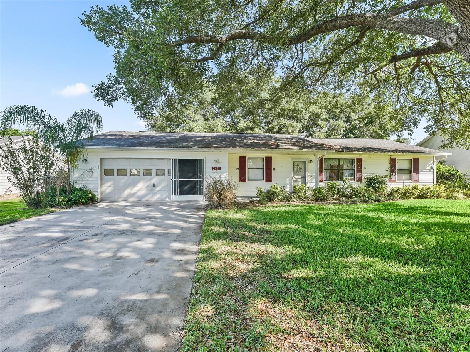 Image 3 of 52 For 2401 Greenlaw Court