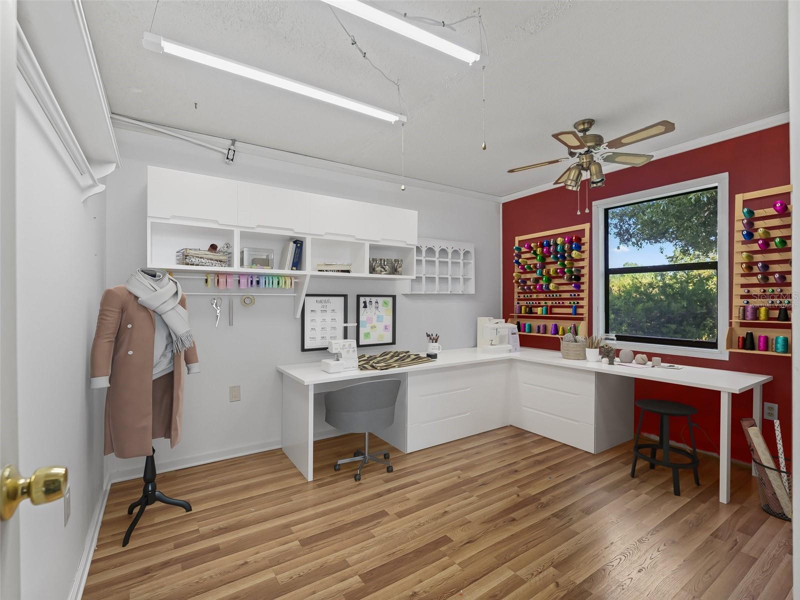 Image 31 of 52 For 2401 Greenlaw Court
