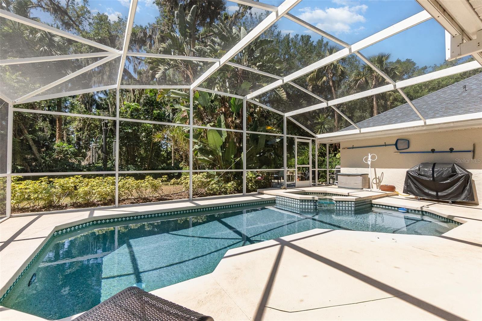 Image 28 of 44 For 16730 Beauclaire Court