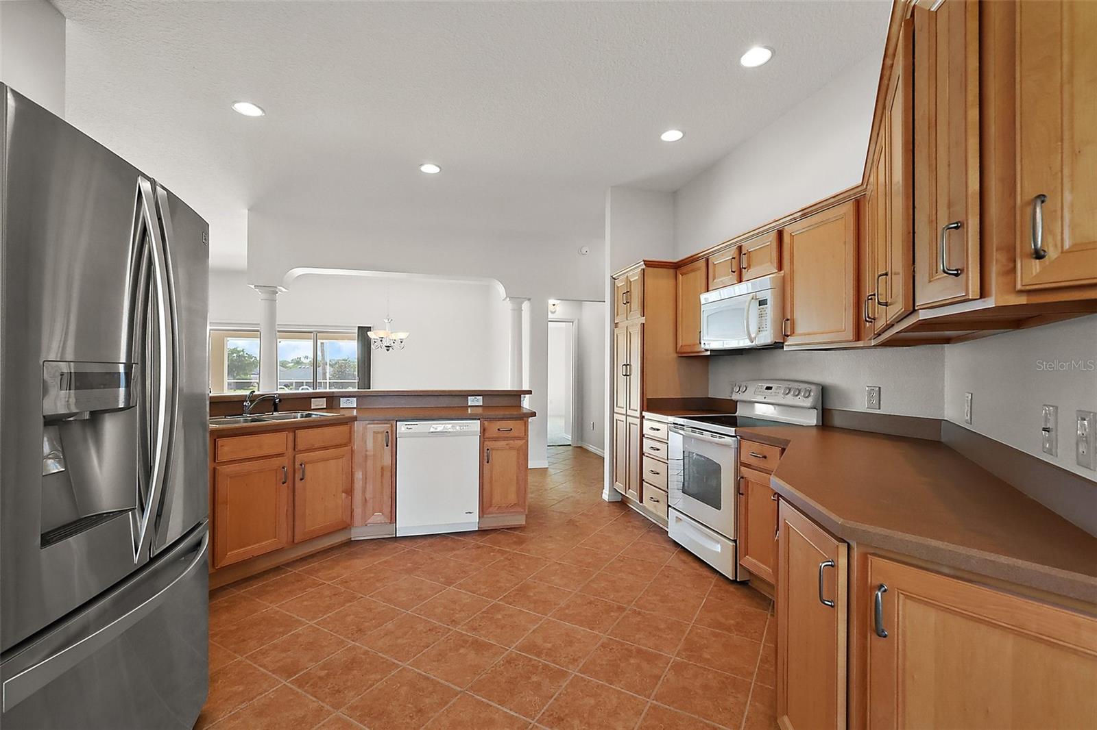 Image 14 of 53 For 2706 Radbourne Way