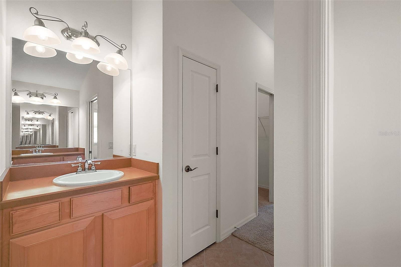 Image 35 of 53 For 2706 Radbourne Way