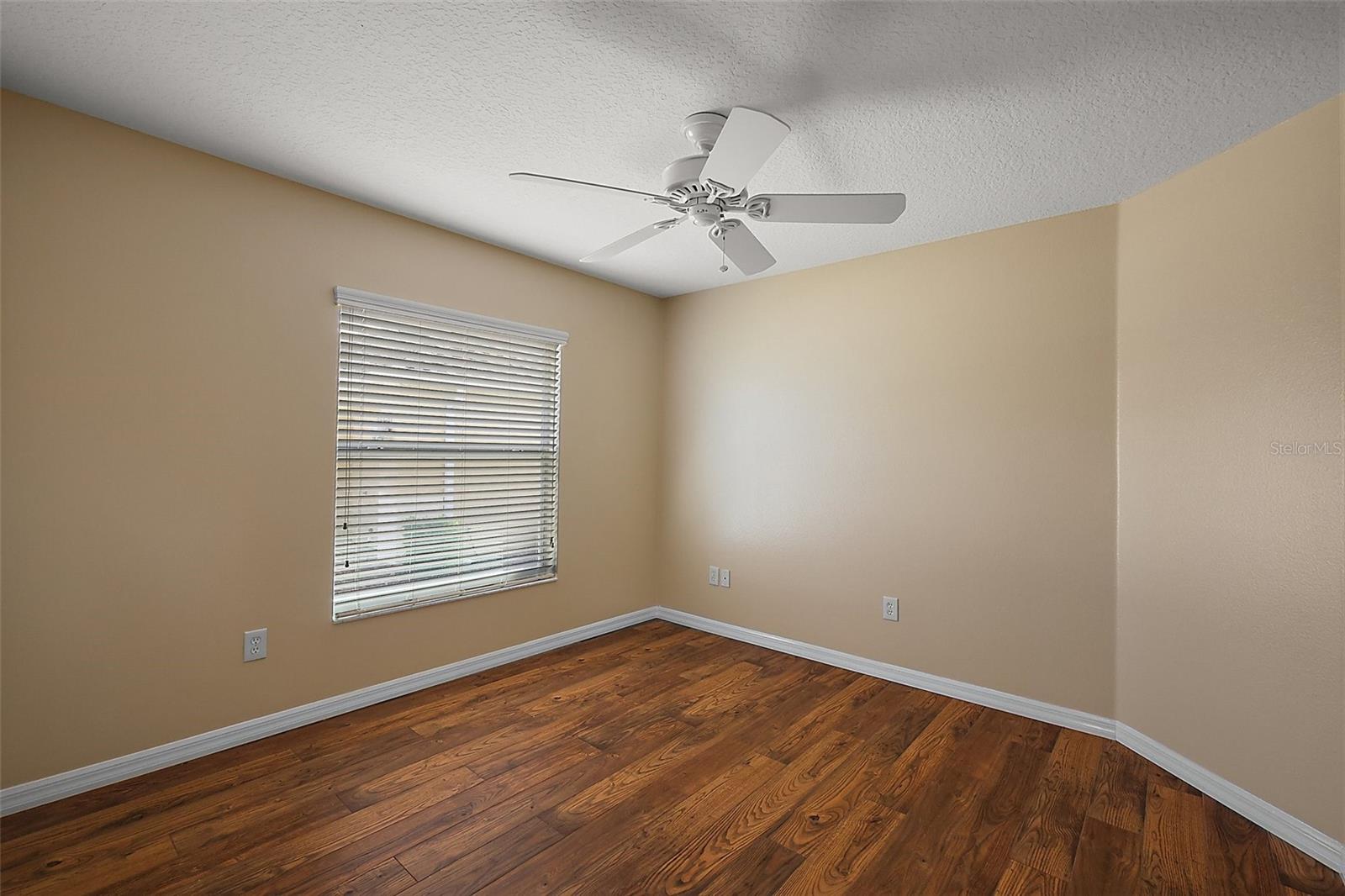 Image 38 of 53 For 2706 Radbourne Way