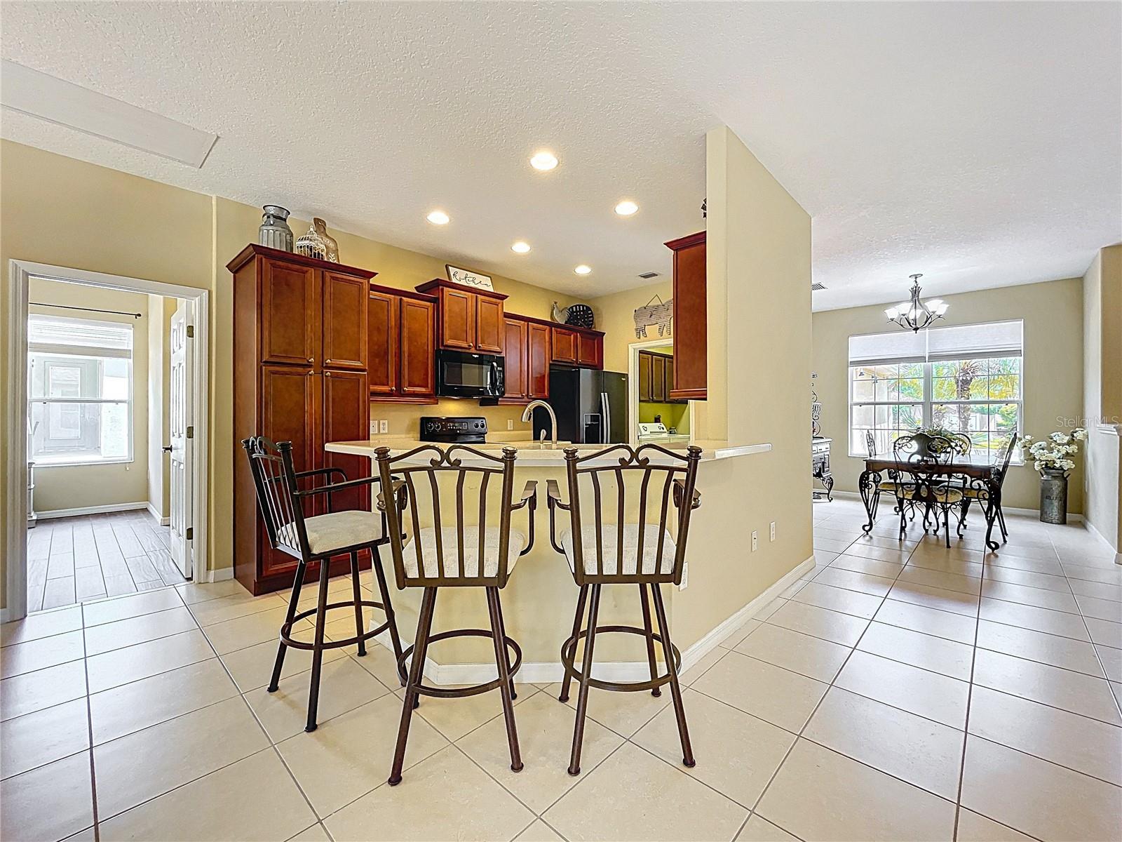 Image 19 of 77 For 13546 Biscayne Grove Lane