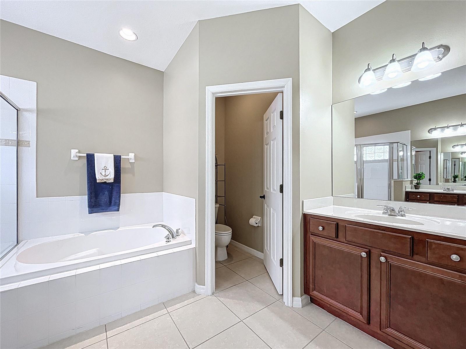Image 44 of 77 For 13546 Biscayne Grove Lane