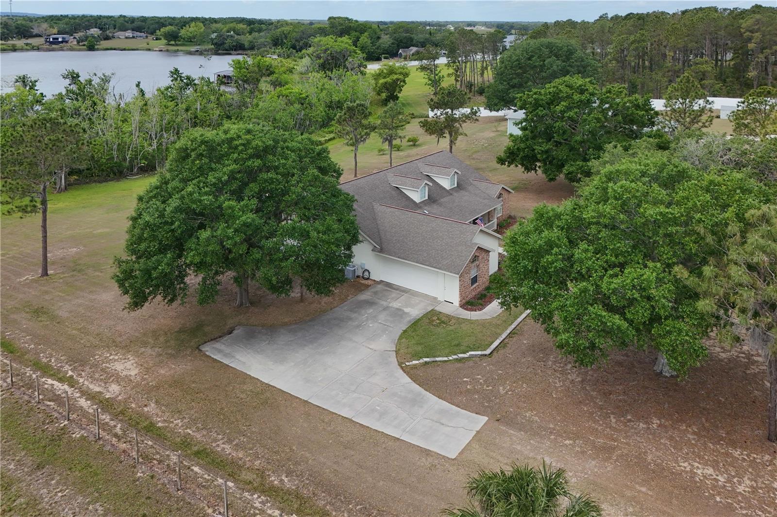 Image 59 of 72 For 17728 Palm View Circle