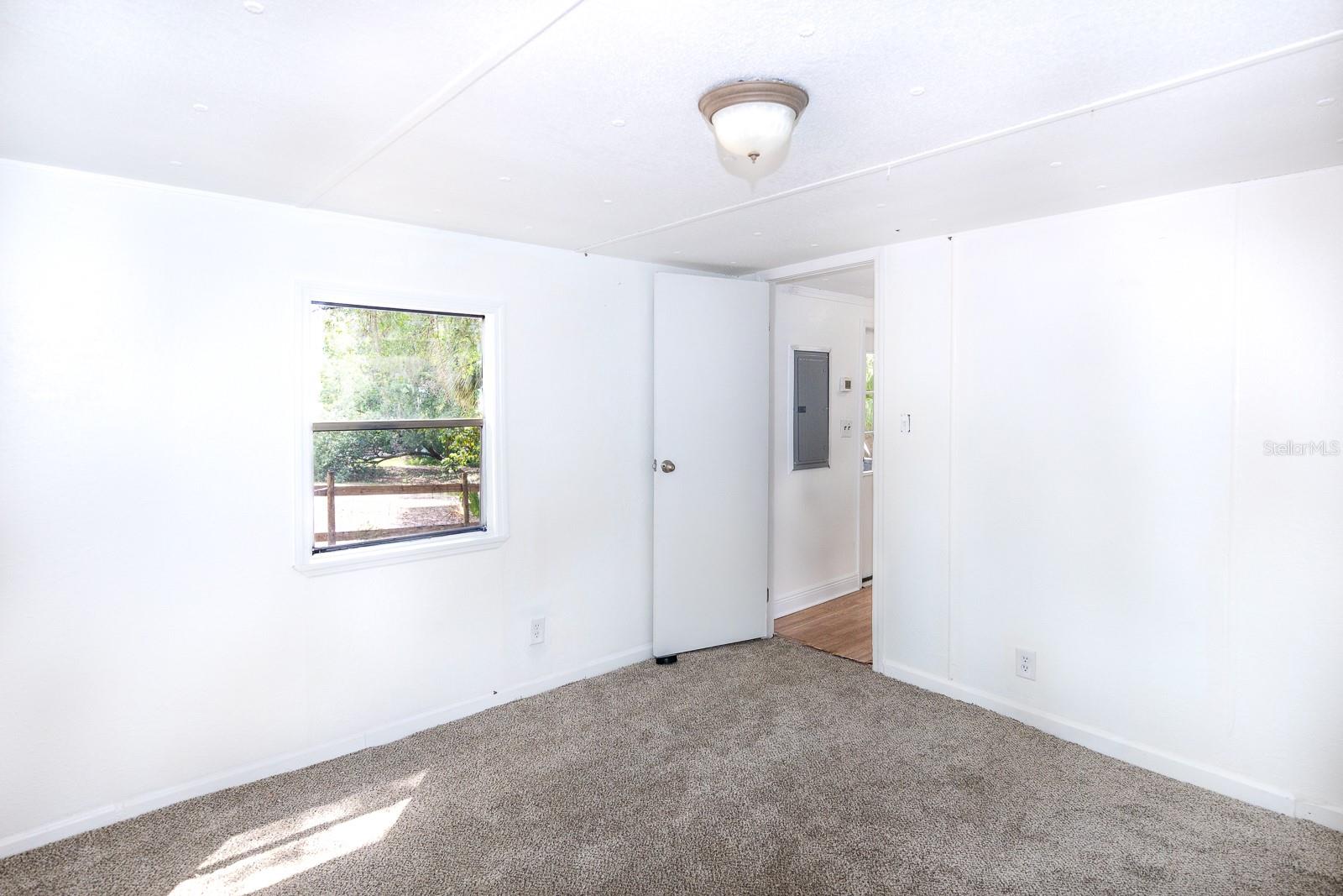 Image 19 of 31 For 6640 171st Court