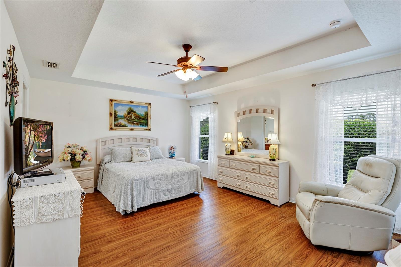 Image 15 of 49 For 4347 Arlington Ridge Boulevard