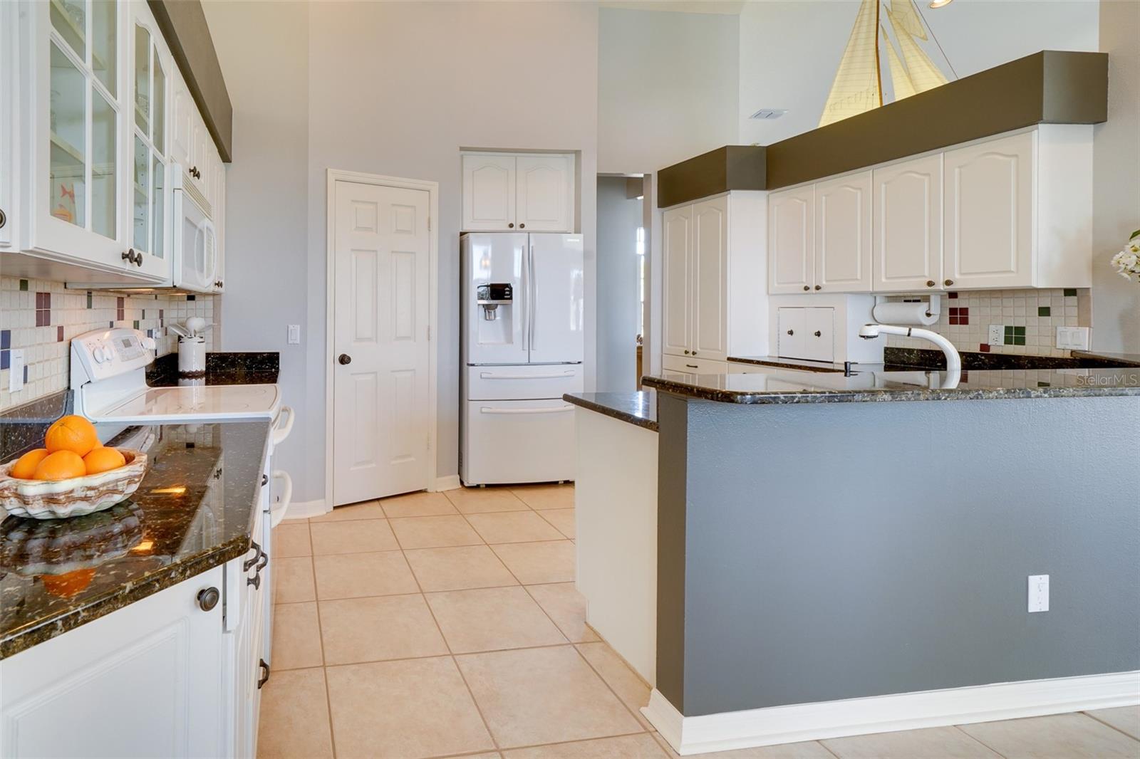 Image 11 of 36 For 802 Eagle Lane