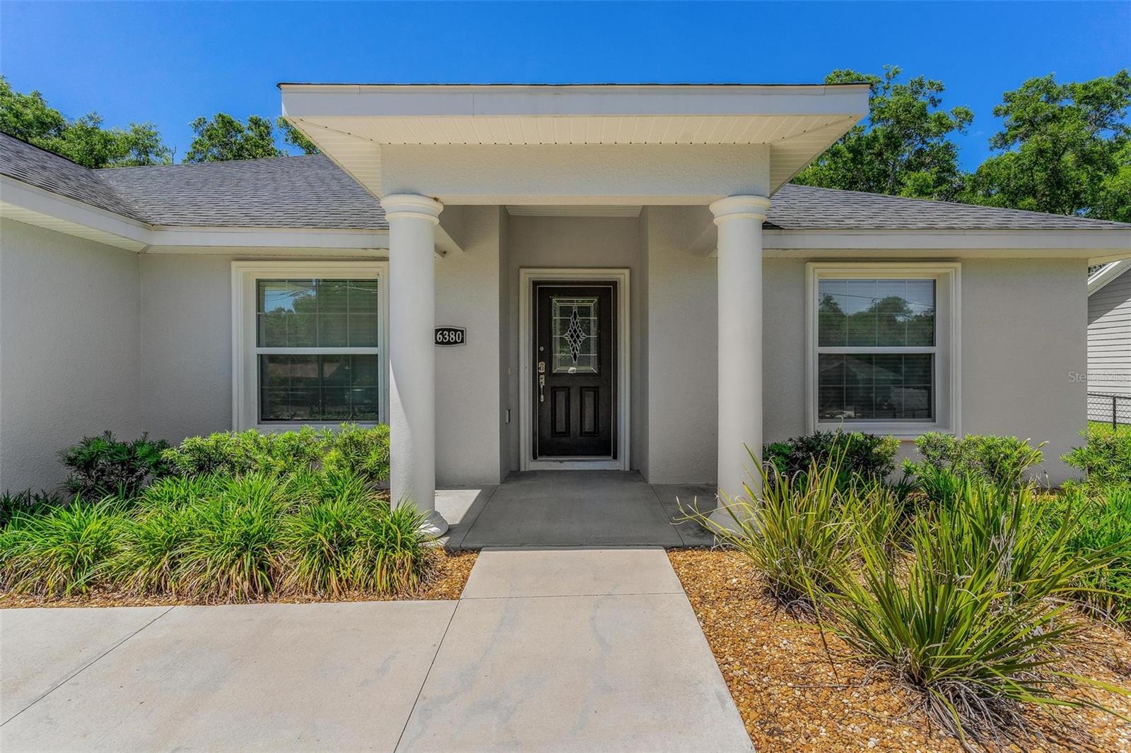 Image 4 of 43 For 16380 84th Court