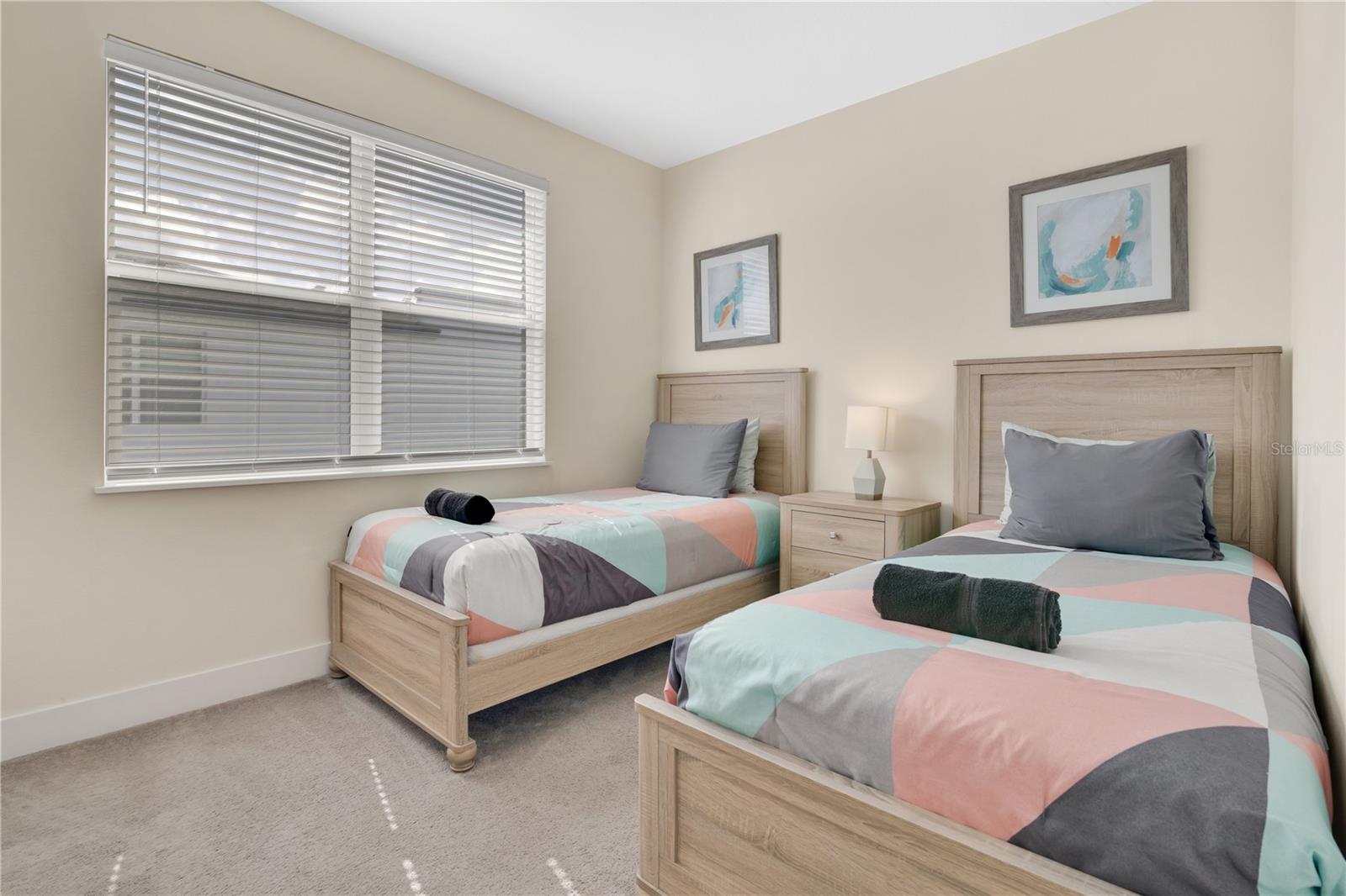 Image 18 of 27 For 17519 Hidden Forest Drive