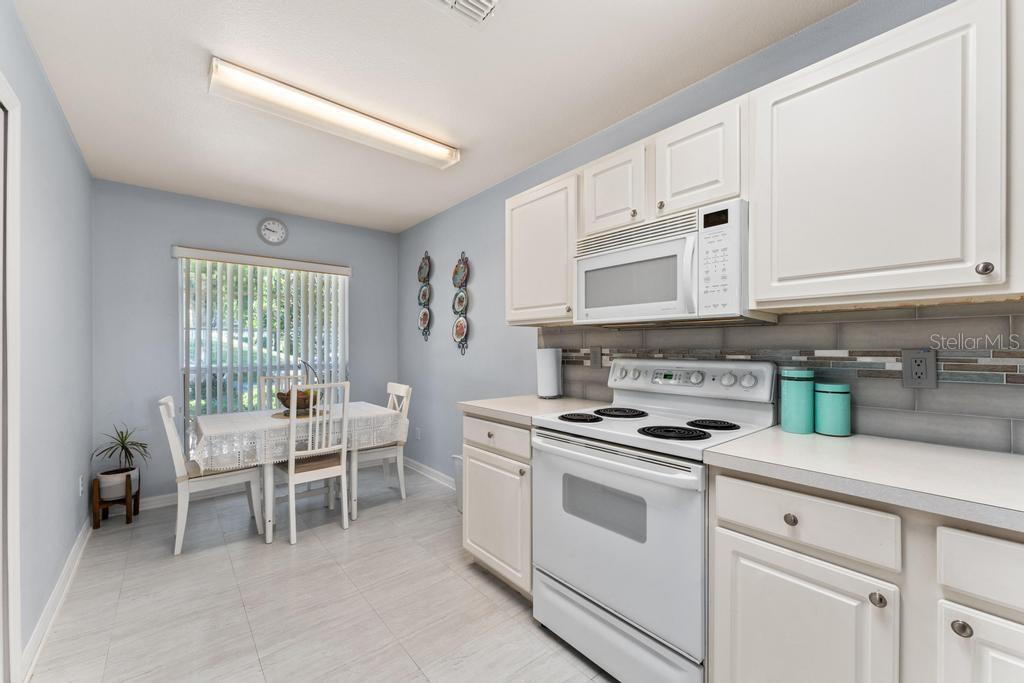 Image 30 of 59 For 4386 Sambourne Street