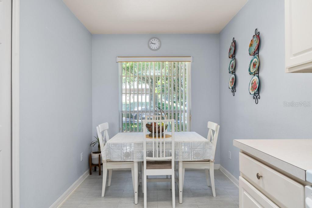 Image 31 of 59 For 4386 Sambourne Street