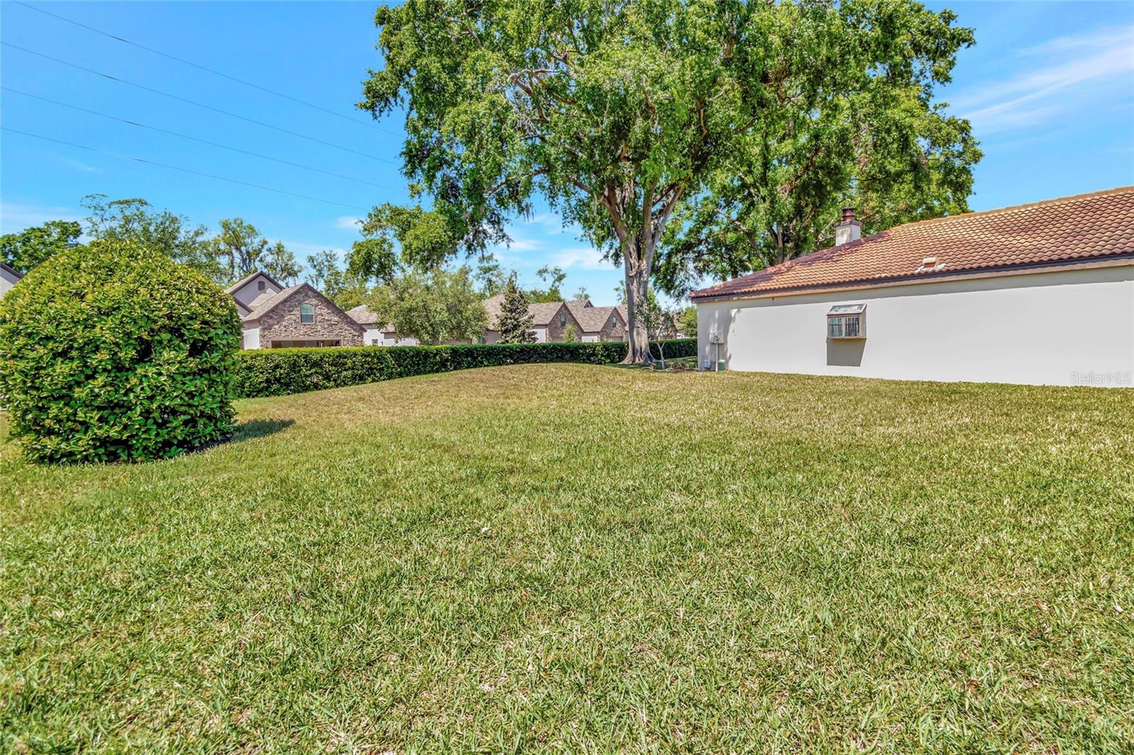 Image 25 of 28 For 1908 Oak Circle