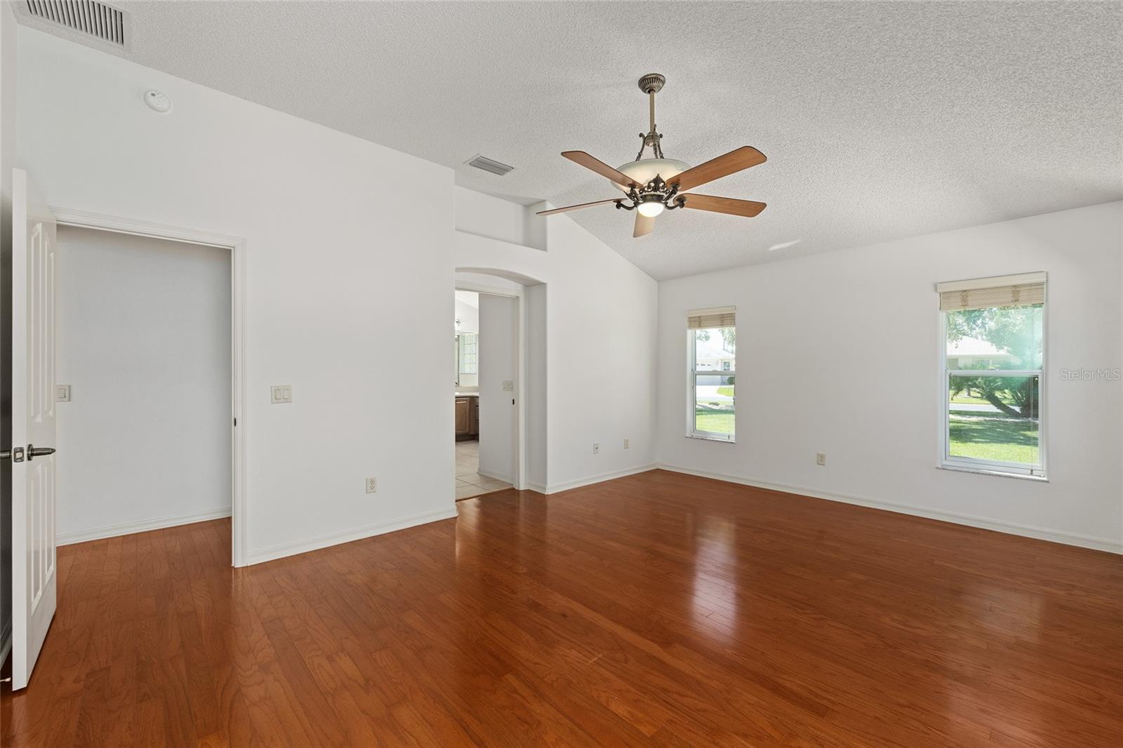 Image 16 of 29 For 1329 Gaston Loop