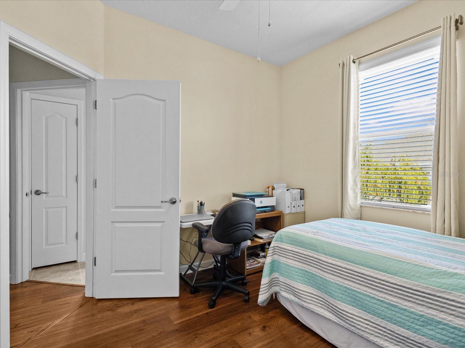 Image 21 of 48 For 3801 Serena Lane