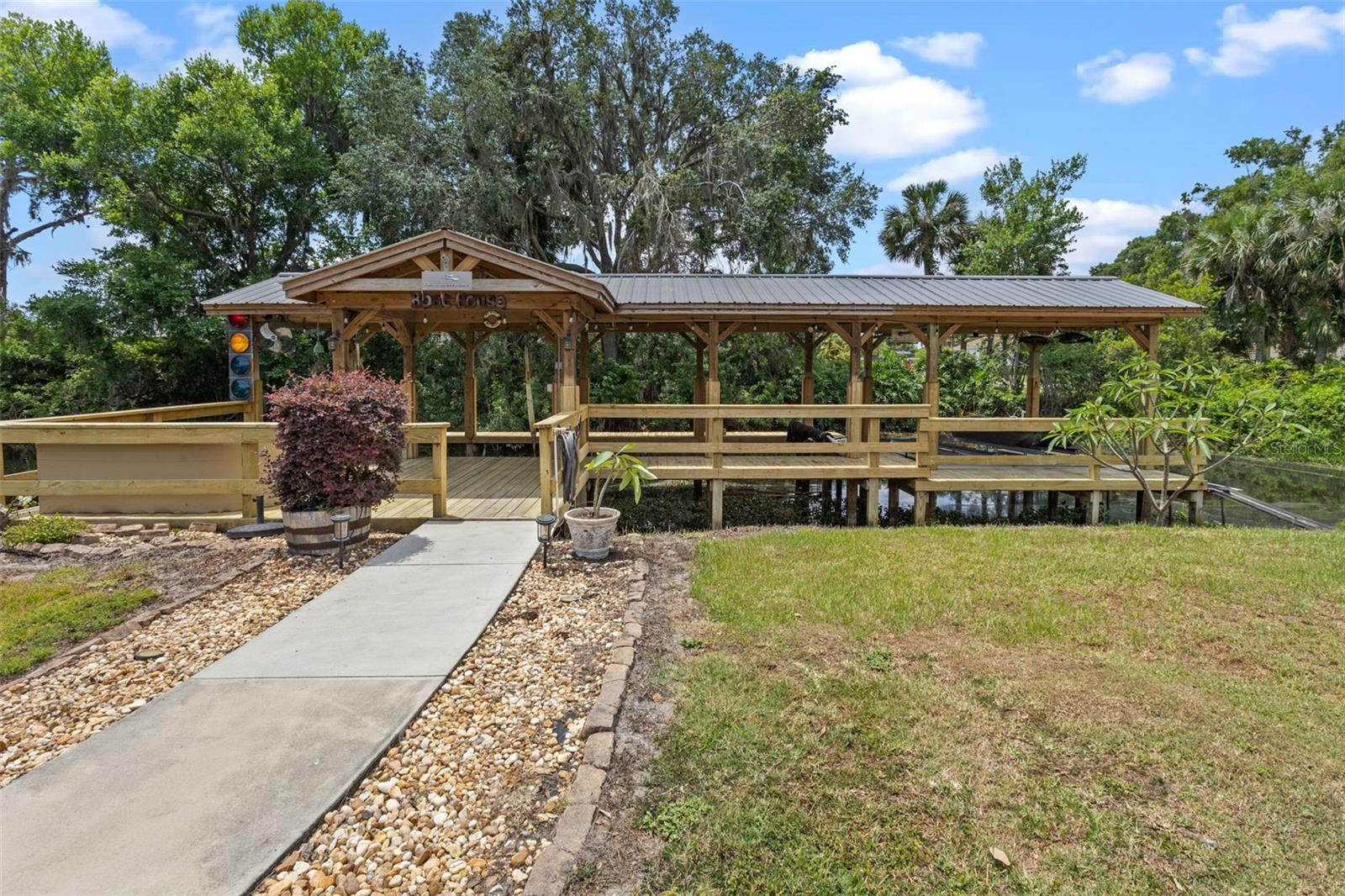Image 47 of 60 For 16200 Shirley Shores Road