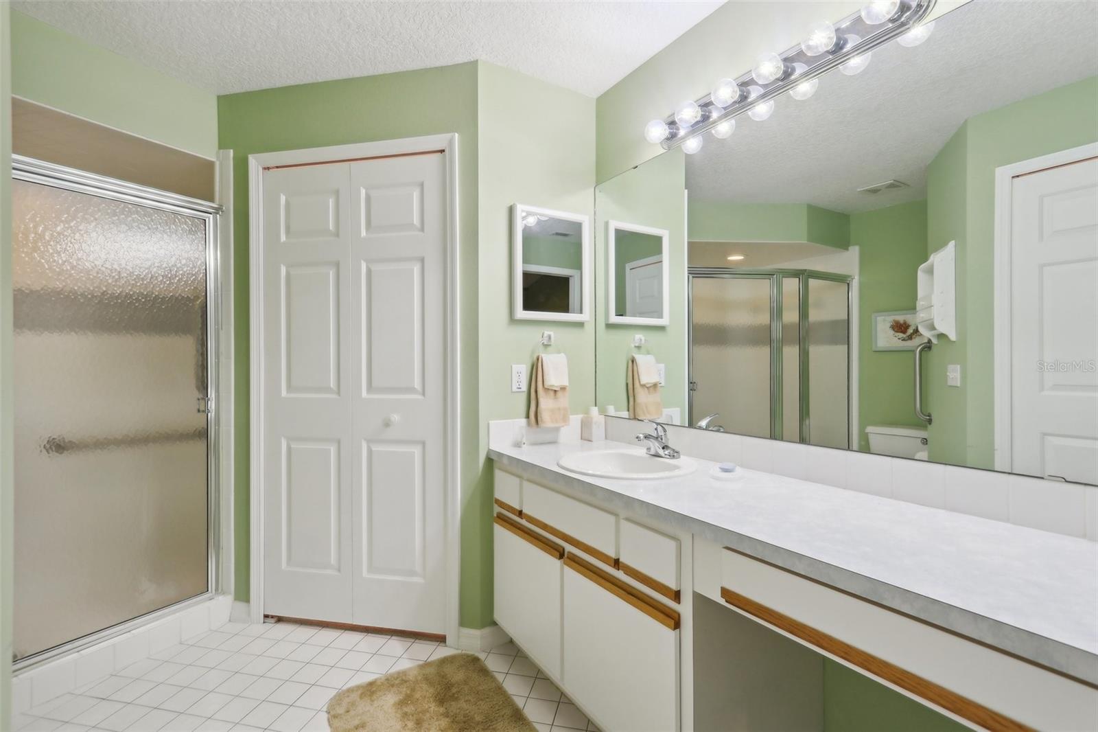 Image 11 of 48 For 256 Juniper Way