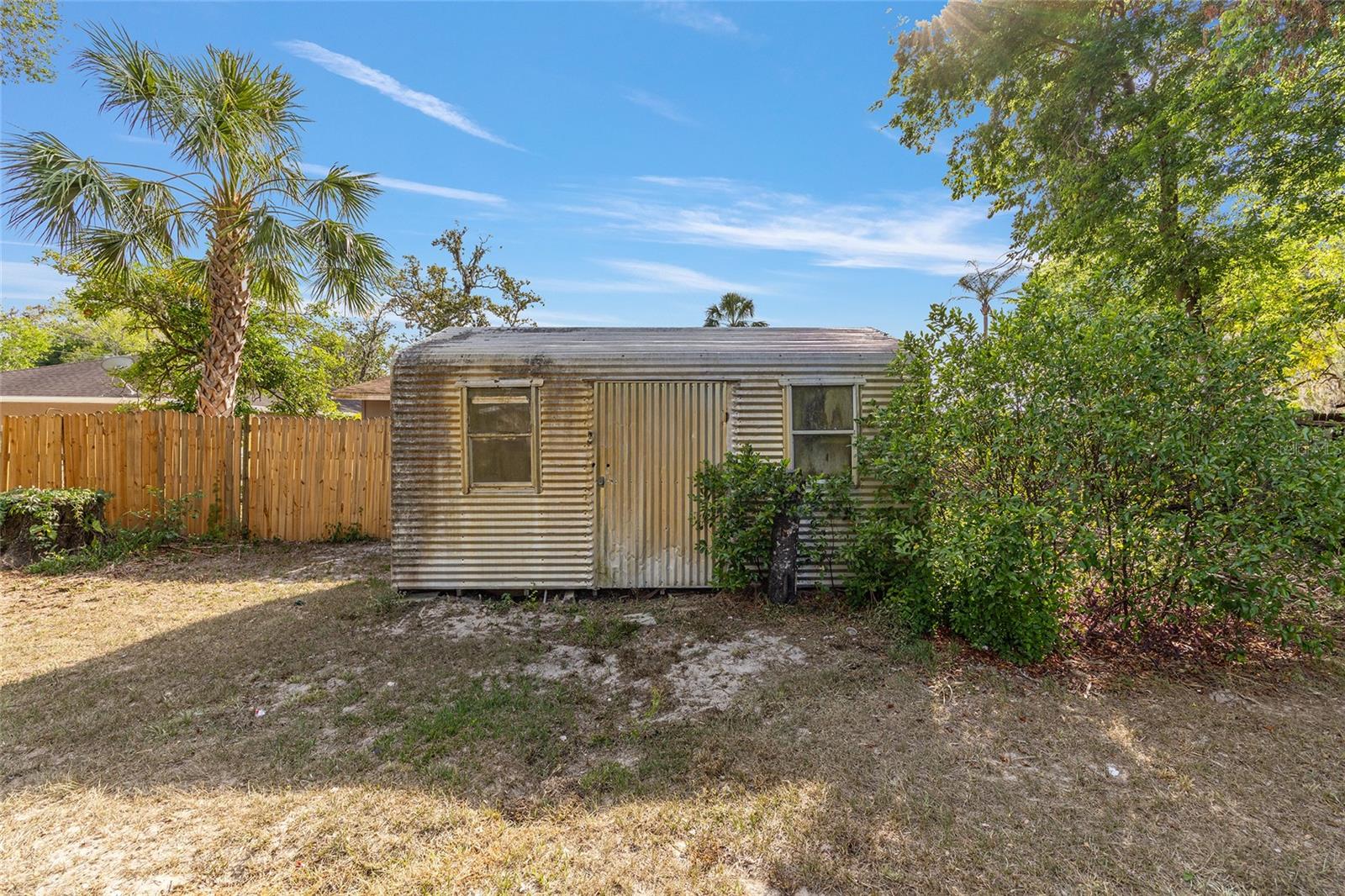 Image 30 of 38 For 822 Honey Way