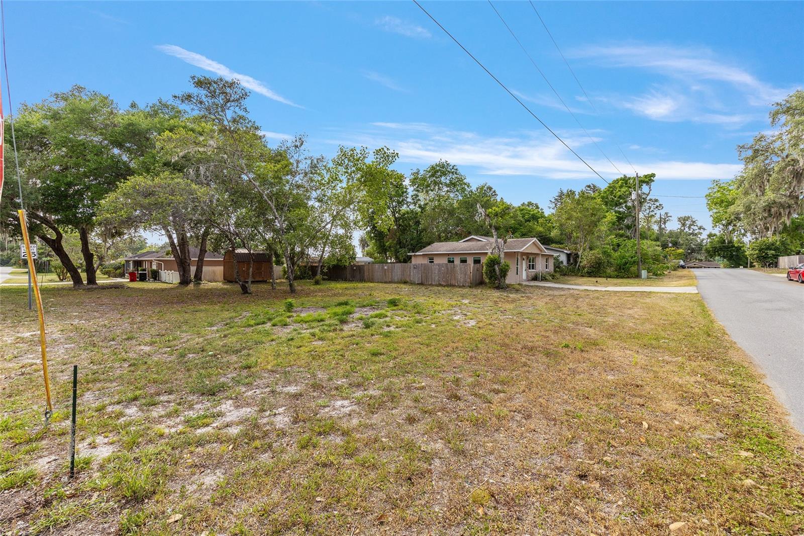 Image 34 of 38 For 822 Honey Way