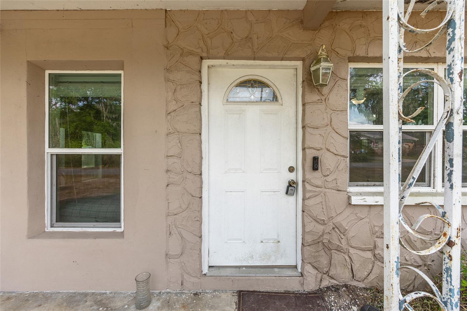 Image 37 of 38 For 822 Honey Way