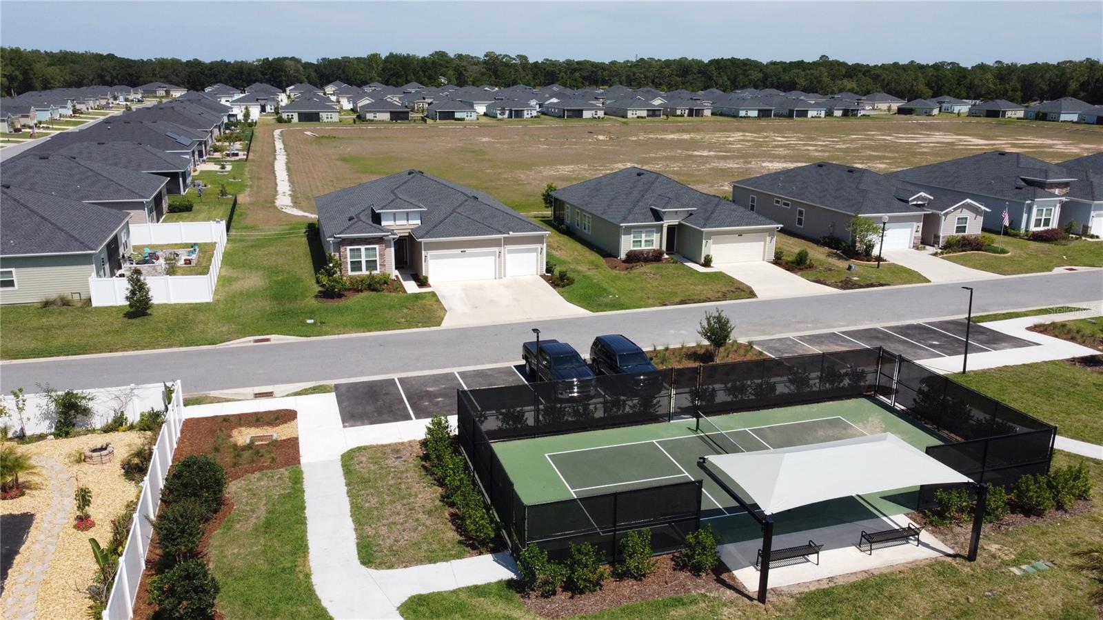 Image 48 of 50 For 7796 74th Loop