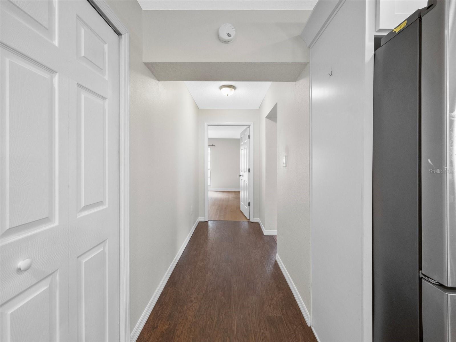Image 13 of 28 For 521 Clayton Street