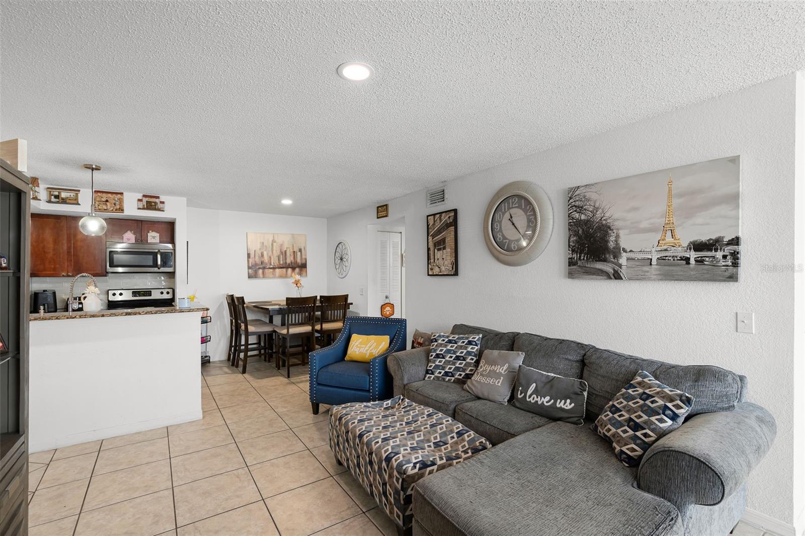 Image 12 of 49 For 5140 Conroy Road 28