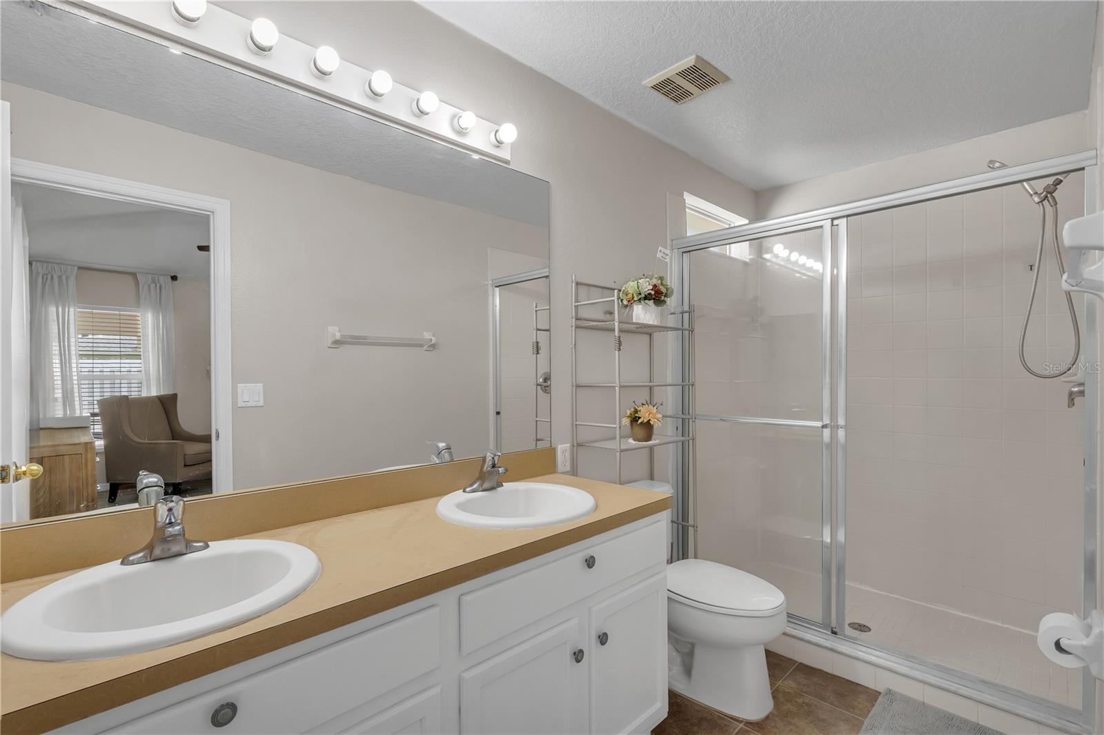 Image 22 of 61 For 5556 Florence Harbor Drive