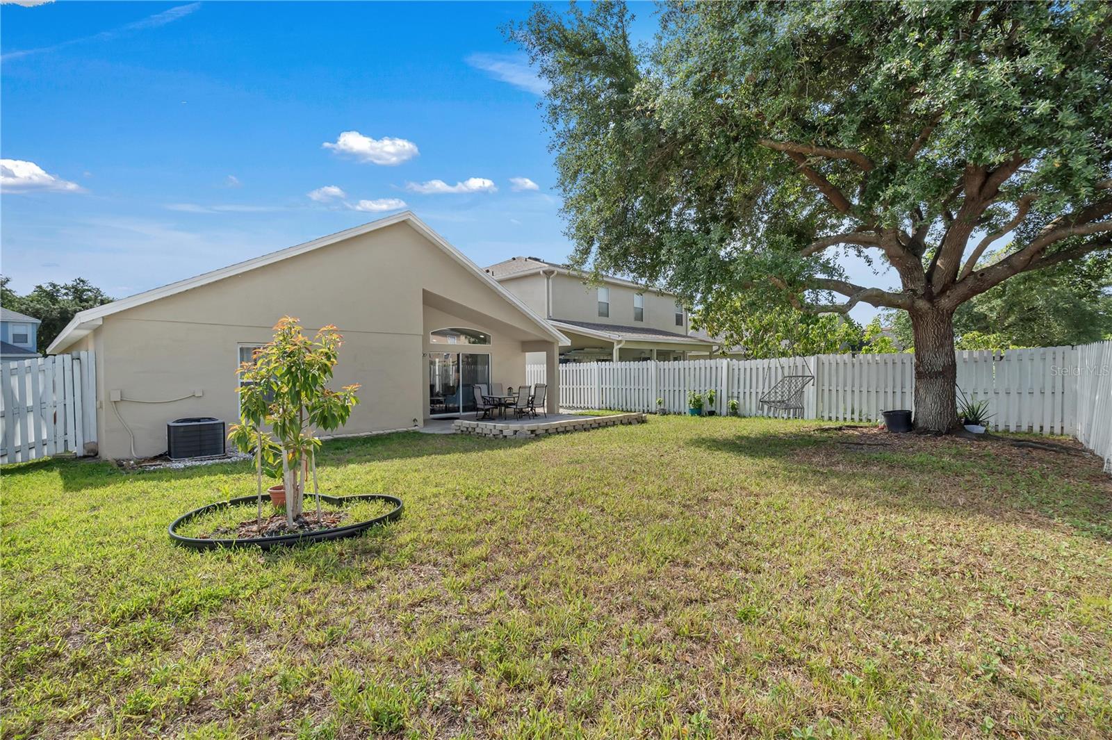 Image 38 of 61 For 5556 Florence Harbor Drive