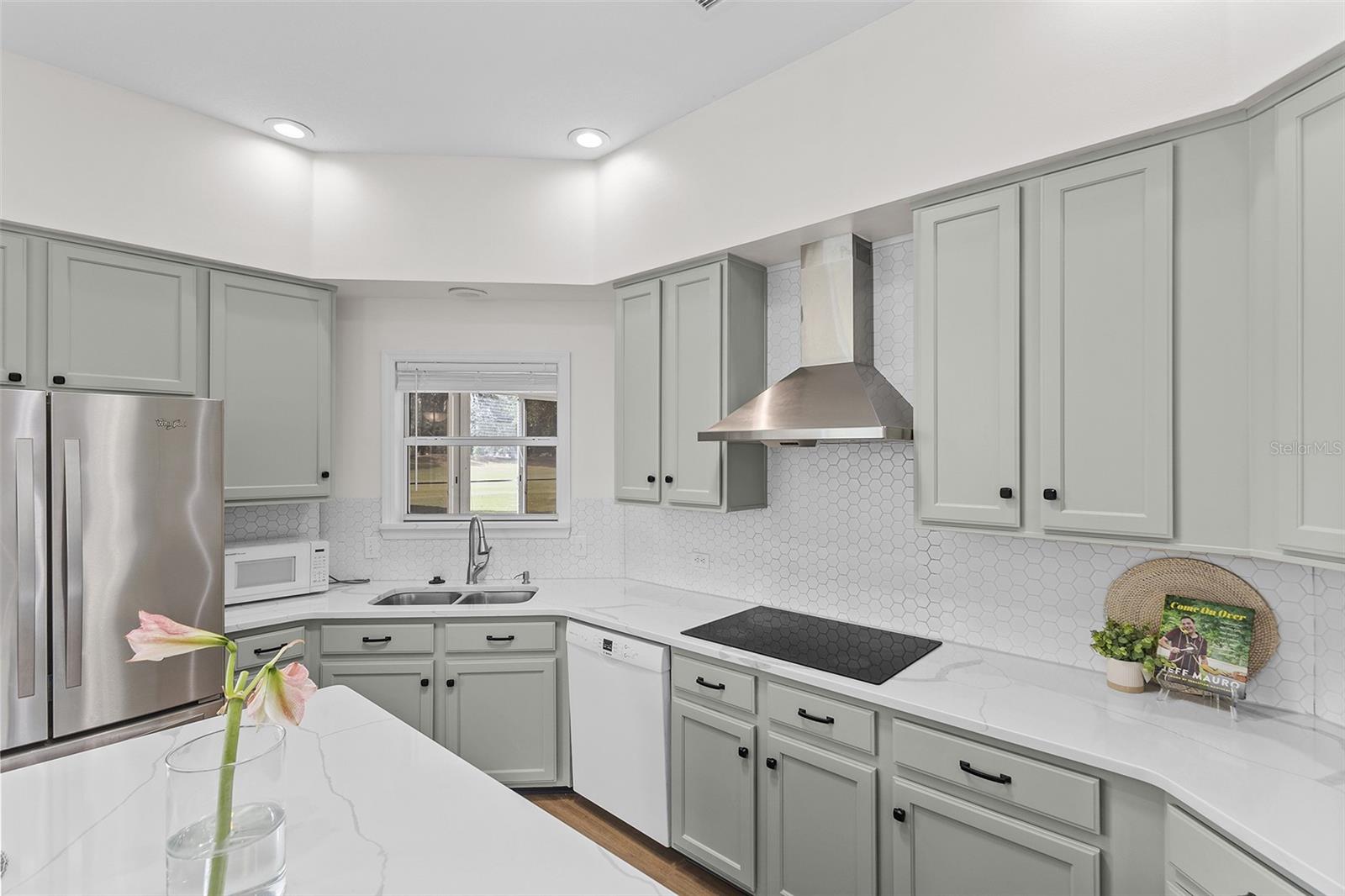 Image 13 of 47 For 1724 Madero Drive
