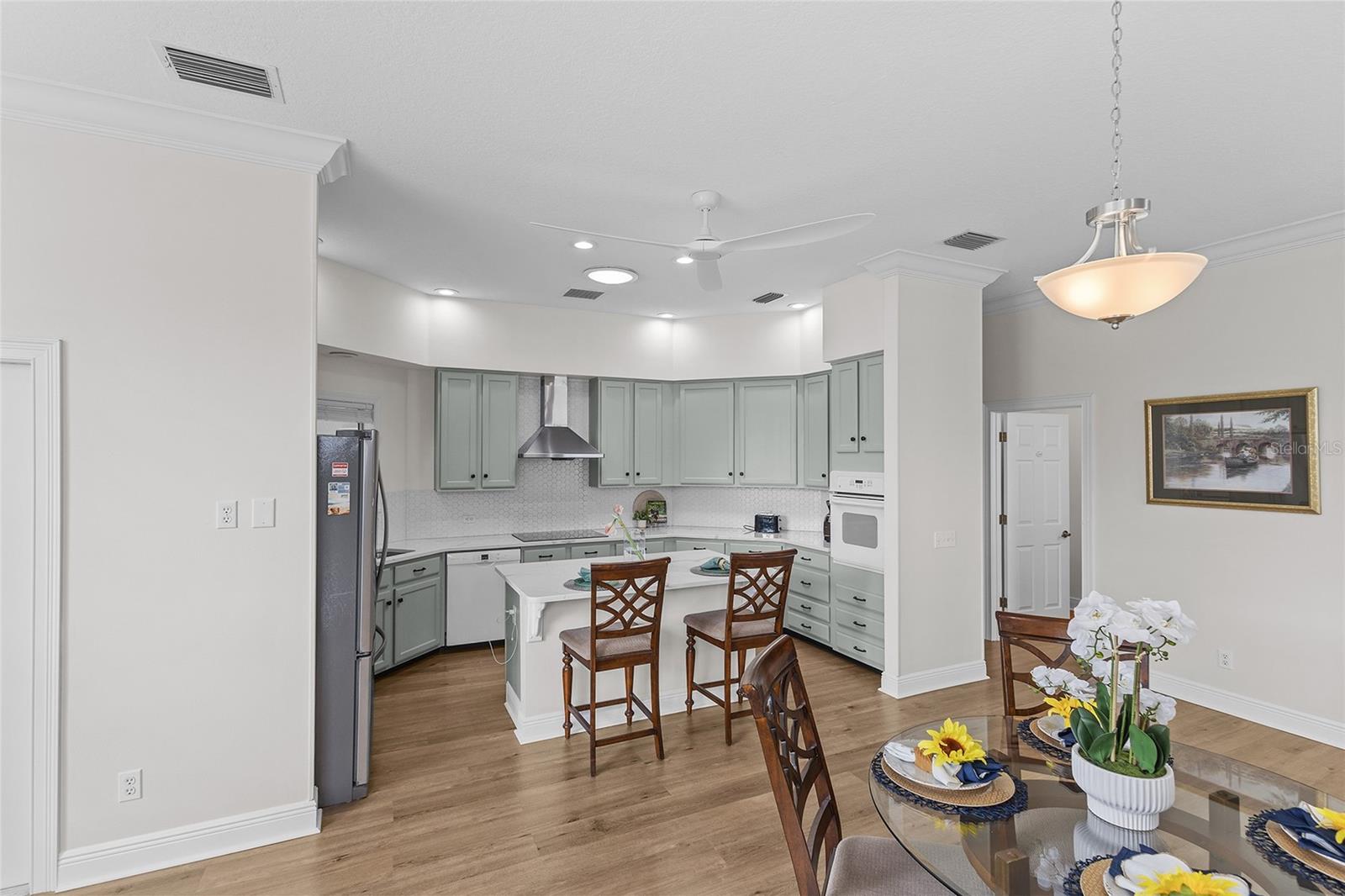 Image 14 of 47 For 1724 Madero Drive