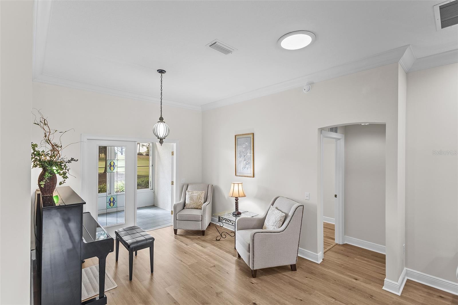 Image 8 of 47 For 1724 Madero Drive