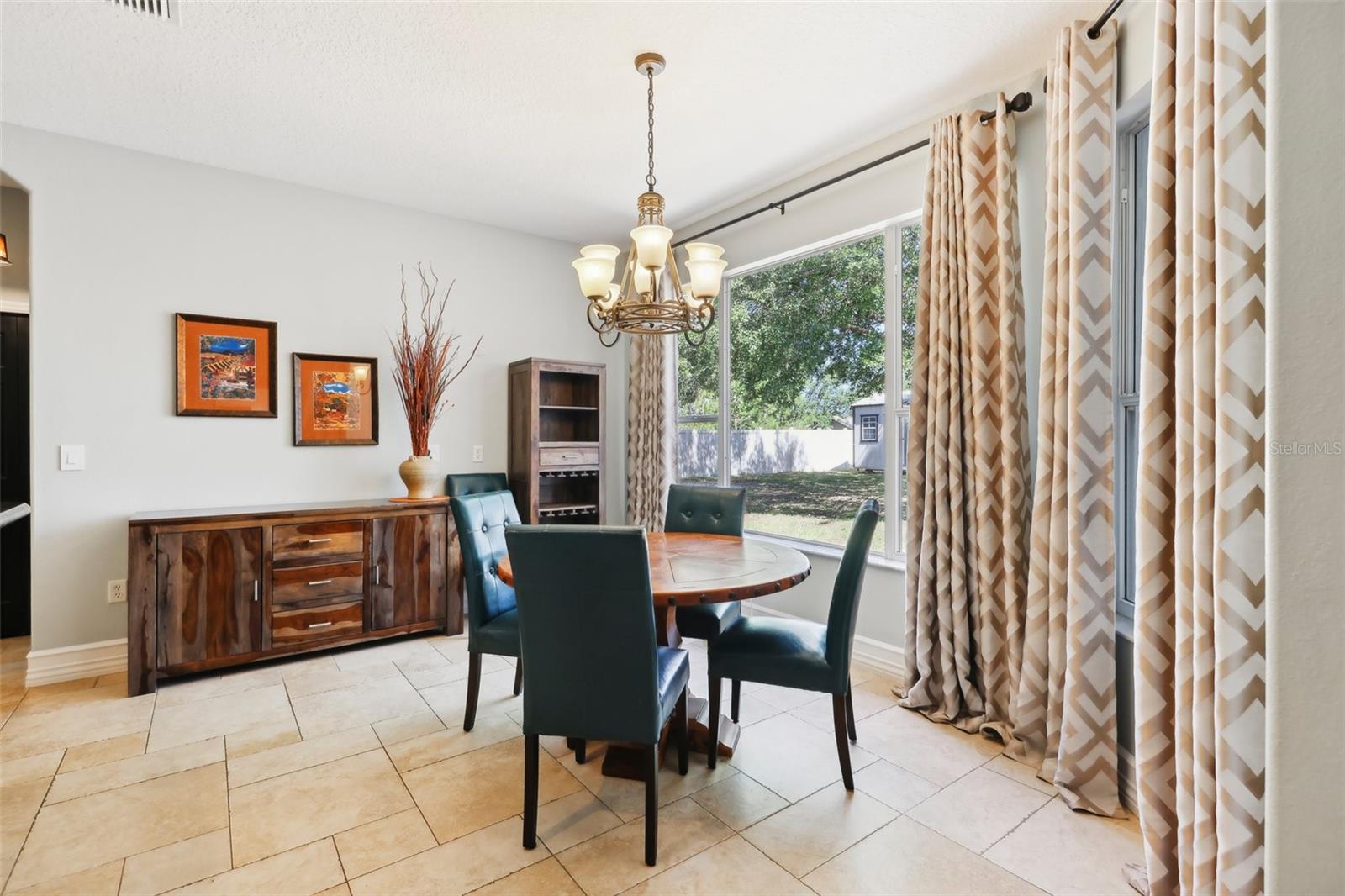 Image 11 of 48 For 13301 Biscayne Drive