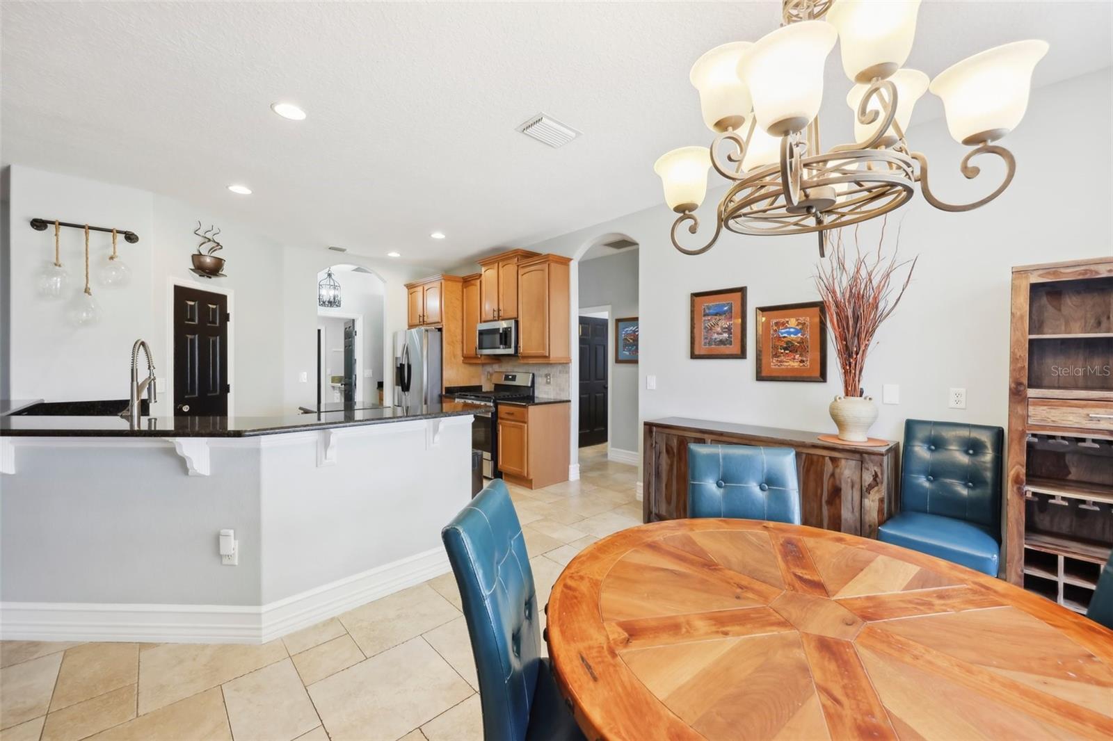 Image 15 of 48 For 13301 Biscayne Drive