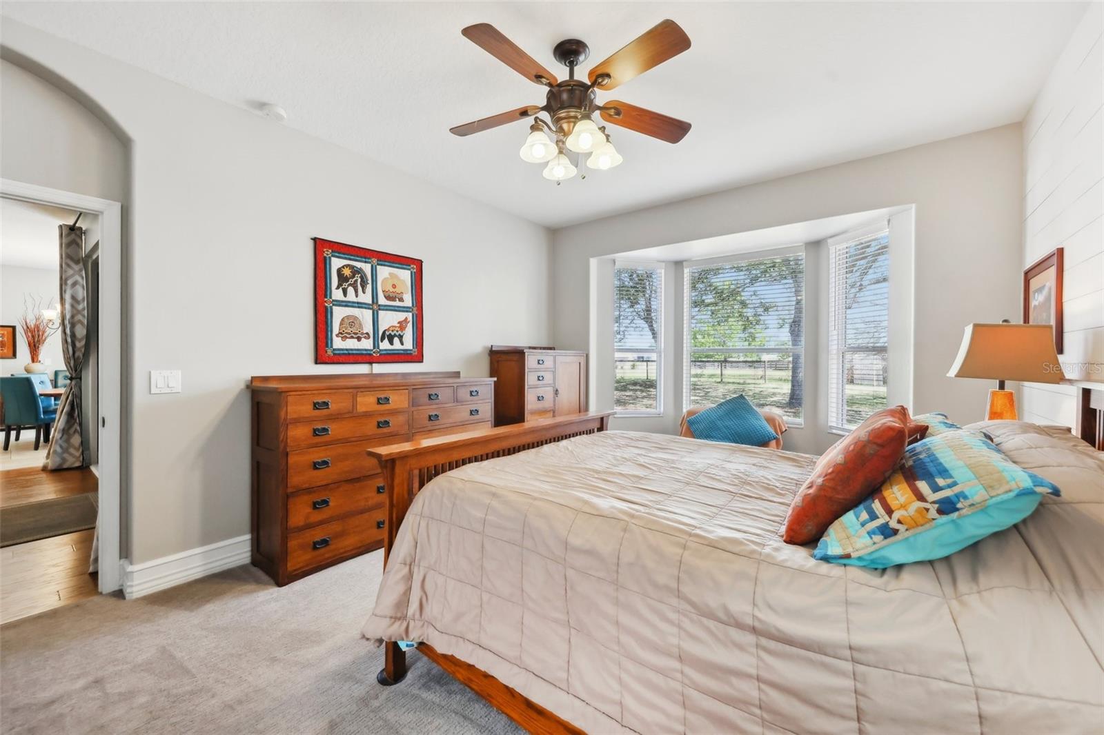 Image 33 of 48 For 13301 Biscayne Drive