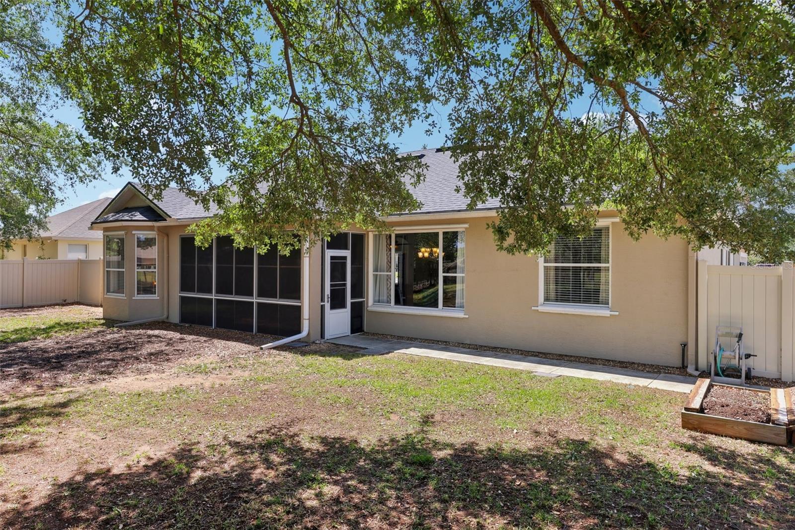 Image 45 of 48 For 13301 Biscayne Drive