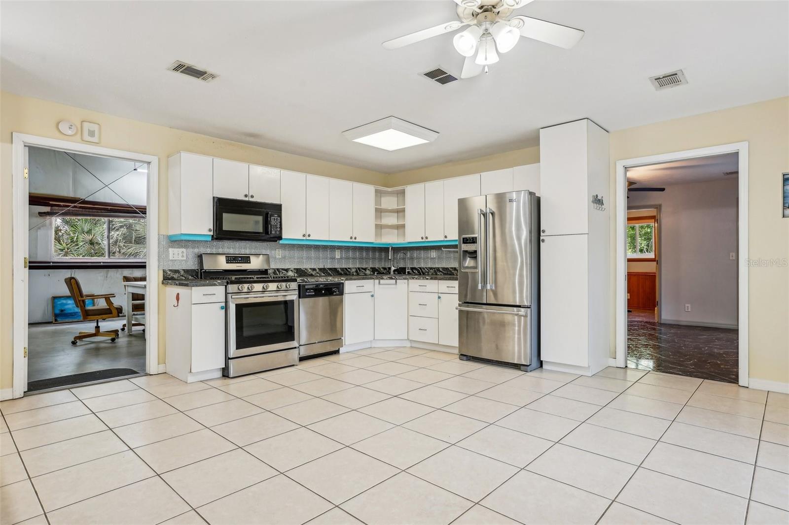 Image 52 of 100 For 300 Carol Ann Drive