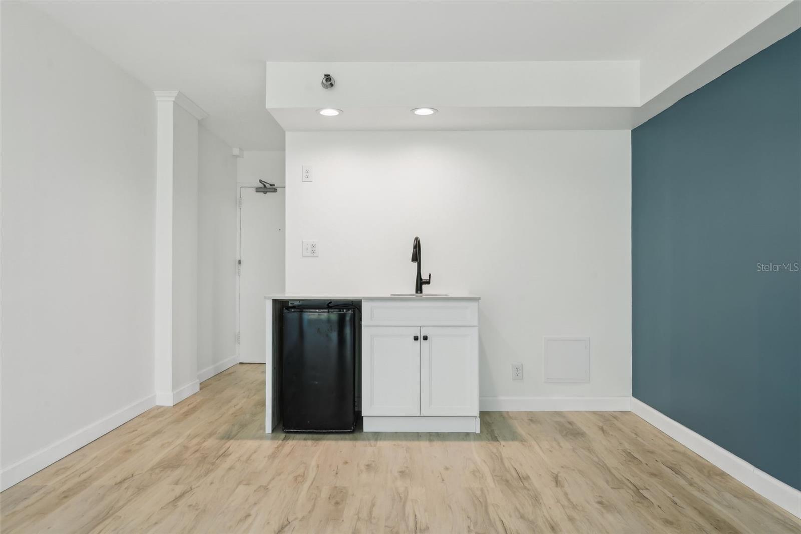 Image 17 of 63 For 1909 Atlantic Avenue 311,312