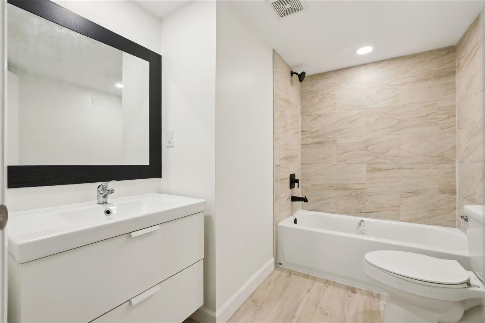 Image 58 of 63 For 1909 Atlantic Avenue 311,312