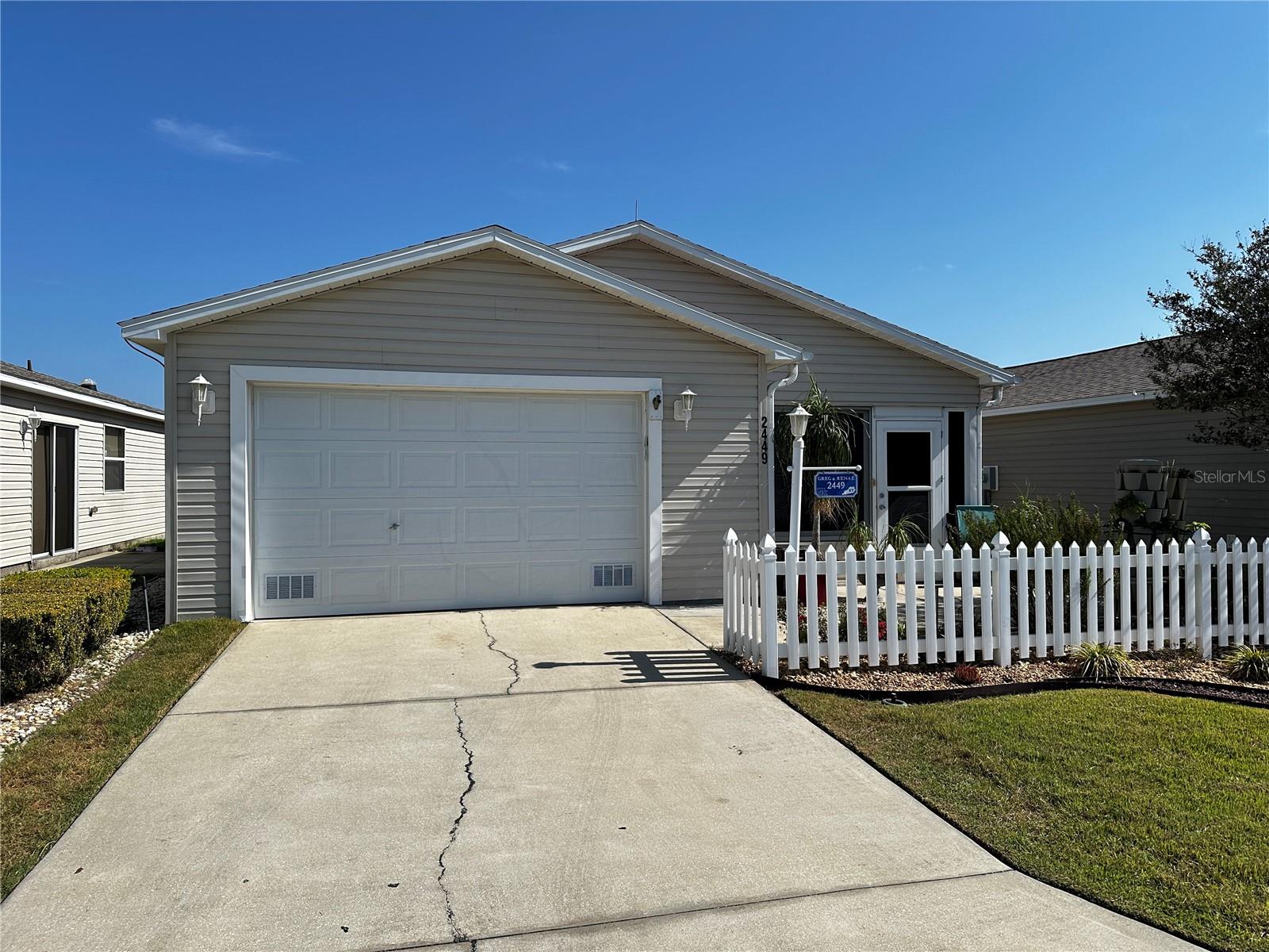 Image 26 of 30 For 2449 Kingstree Place