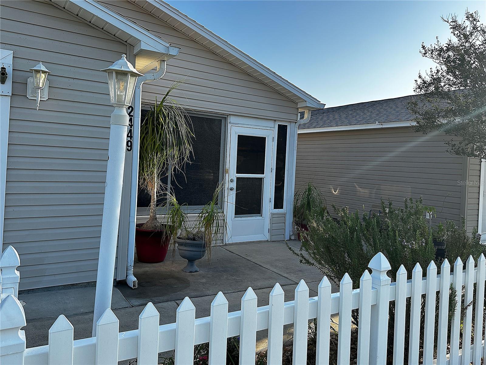 Image 28 of 30 For 2449 Kingstree Place