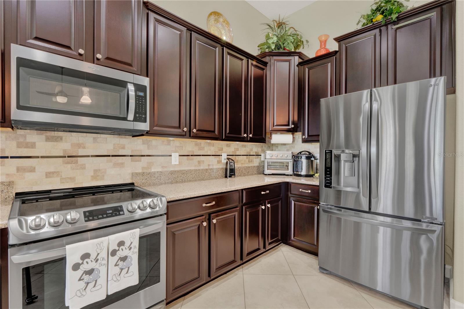 Image 12 of 38 For 5269 Royce Drive