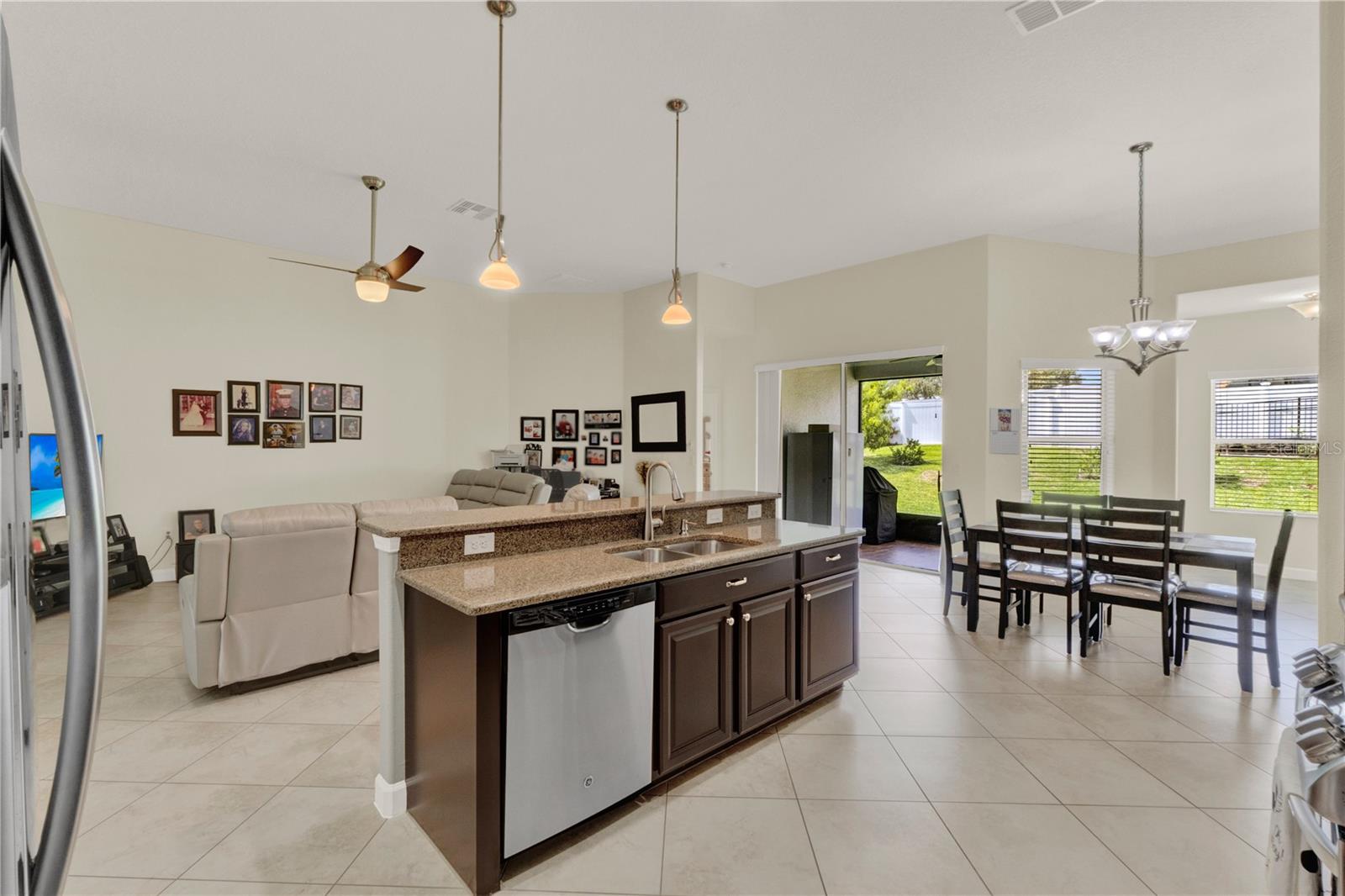 Image 17 of 38 For 5269 Royce Drive