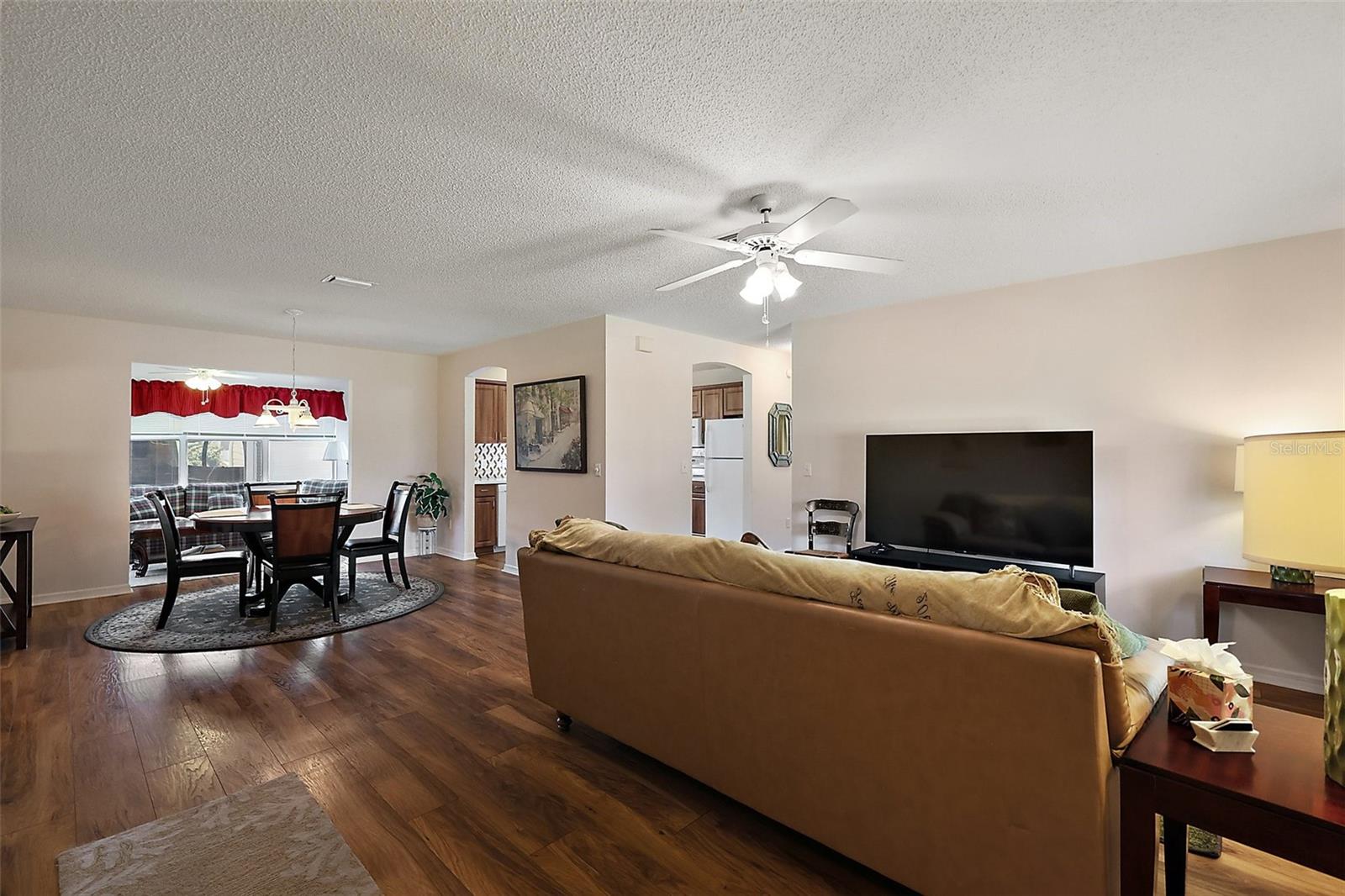 Image 13 of 38 For 518 Alcazar Court