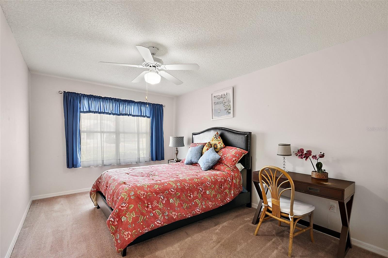 Image 26 of 38 For 518 Alcazar Court