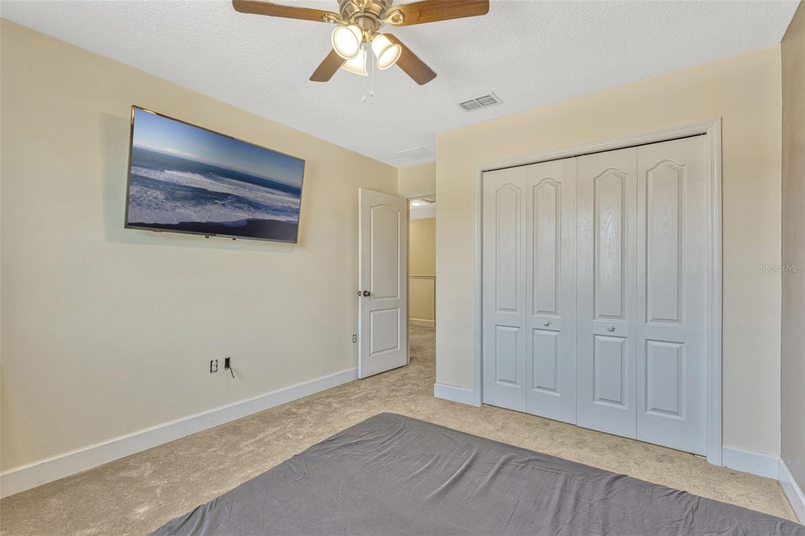 Image 19 of 46 For 2631 River Landing Drive