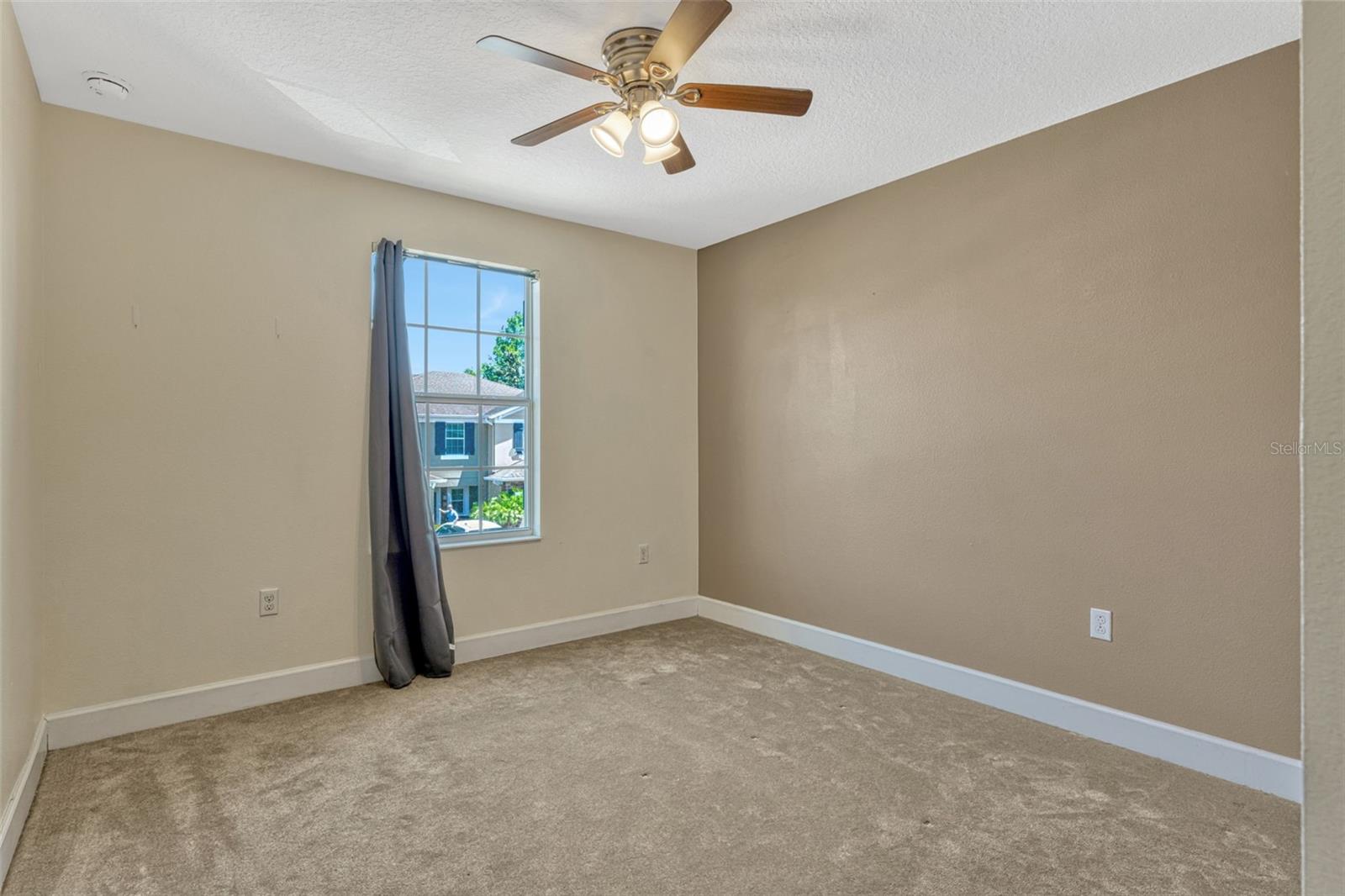 Image 21 of 46 For 2631 River Landing Drive