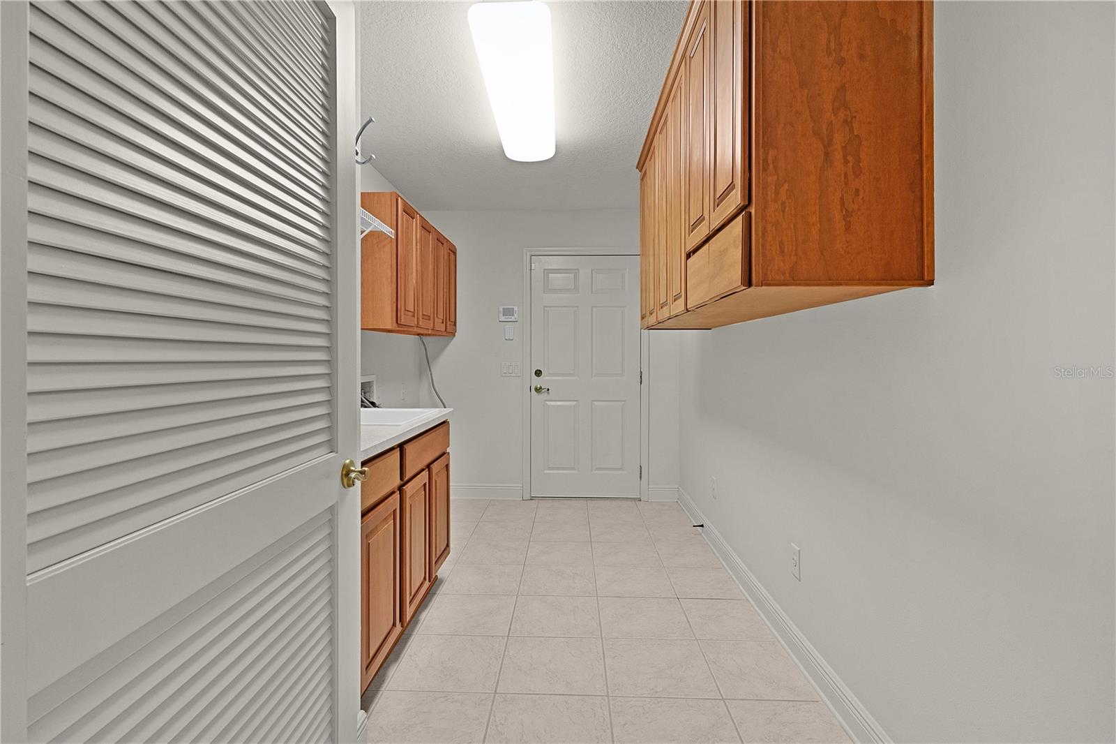 Image 33 of 71 For 1721 Sunset Ridge Drive