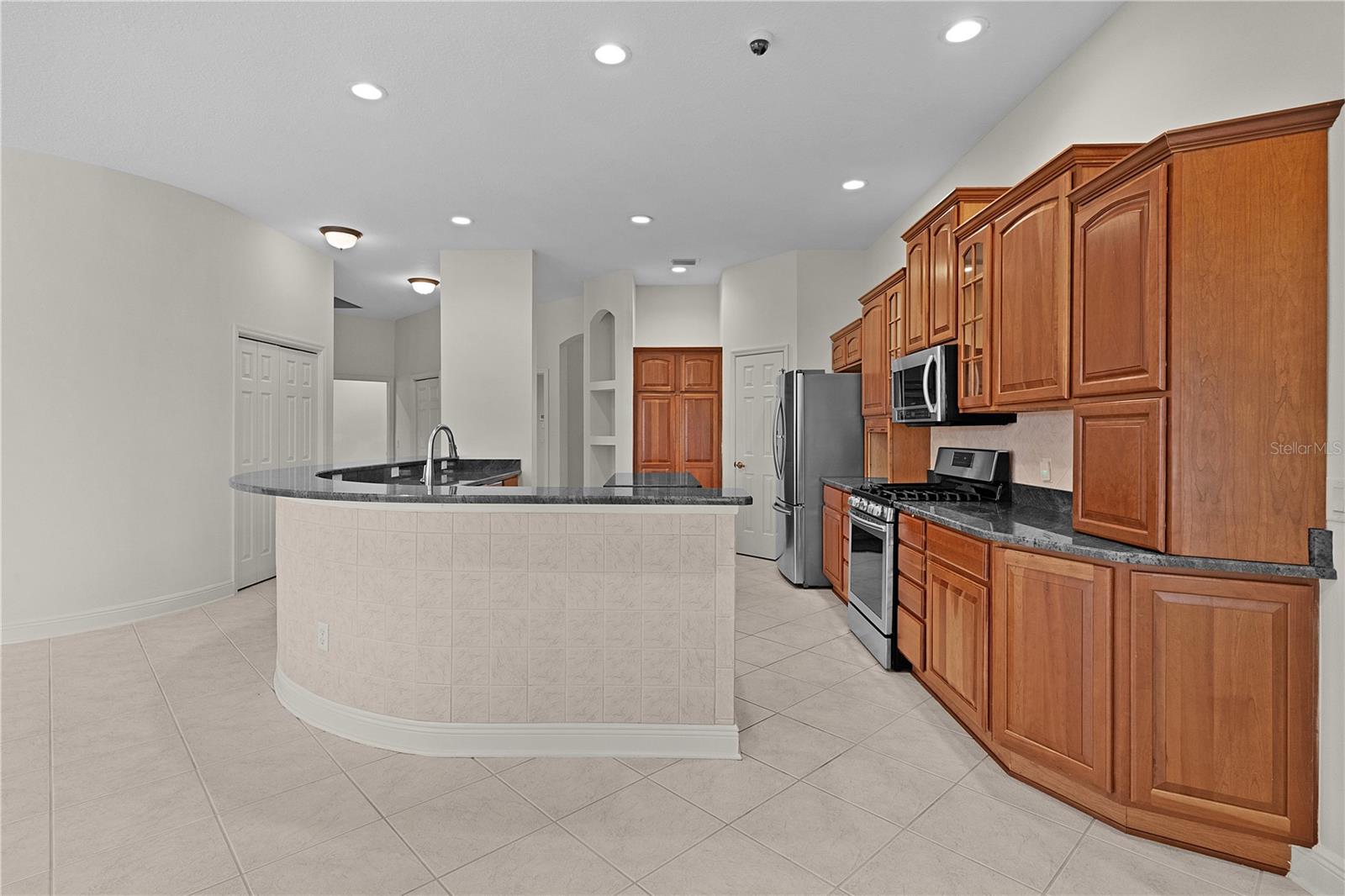 Image 43 of 71 For 1721 Sunset Ridge Drive