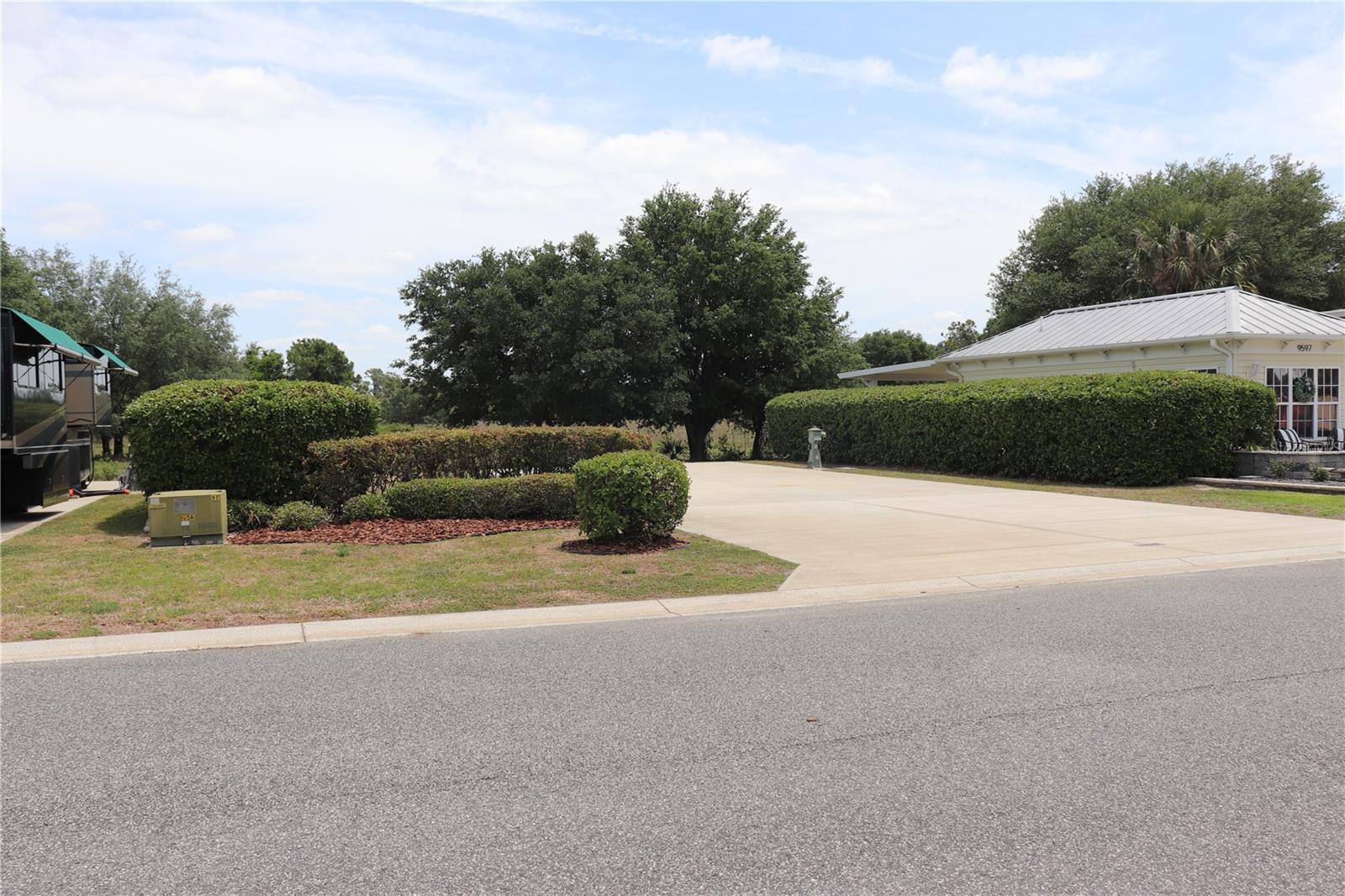 Image 3 of 41 For 9589 49th Terrace